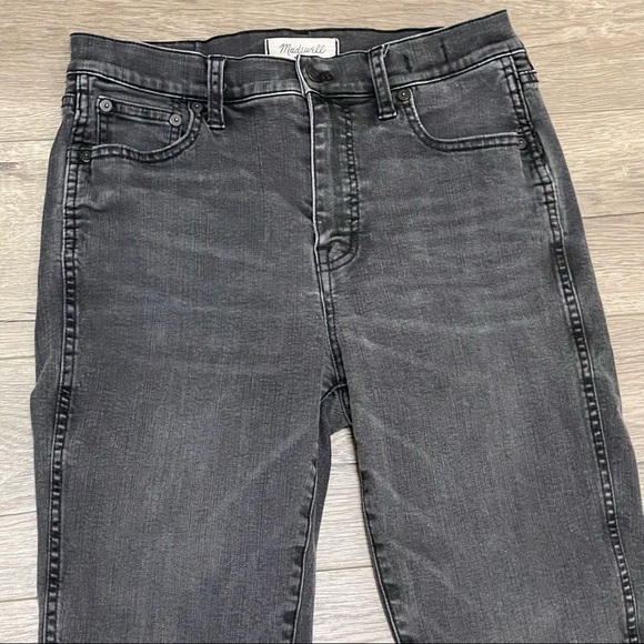 Madewell 10" High-Rise Skinny Jeans Step-Hem Edition SZ 28 Washed Black Raw Hem - Picture 6 of 11